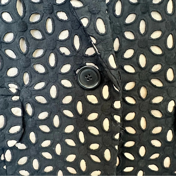 NWT‎ Ann Taylor Loft Black and Nude Eyelet Blazer - Picture 6 of 11